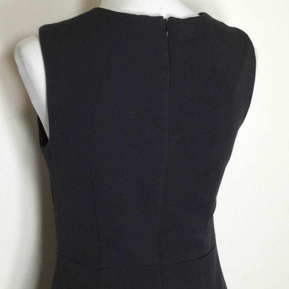 Sleeveless Little Black Dress - Picture 5 of 10